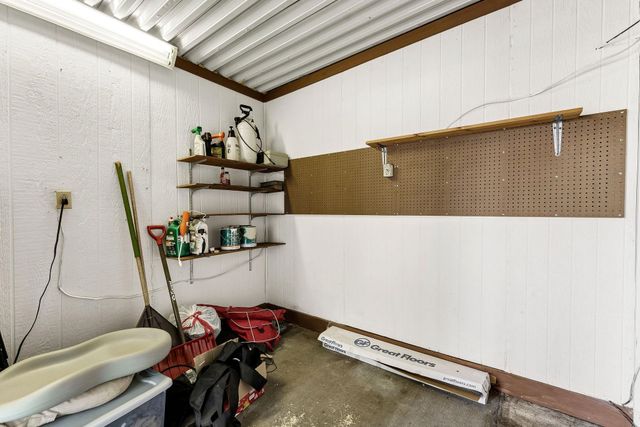 19115 E Montgomery Dr, Spokane Valley, WA 99027