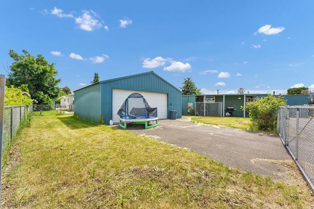 19115 E Montgomery Dr, Spokane Valley, WA 99027