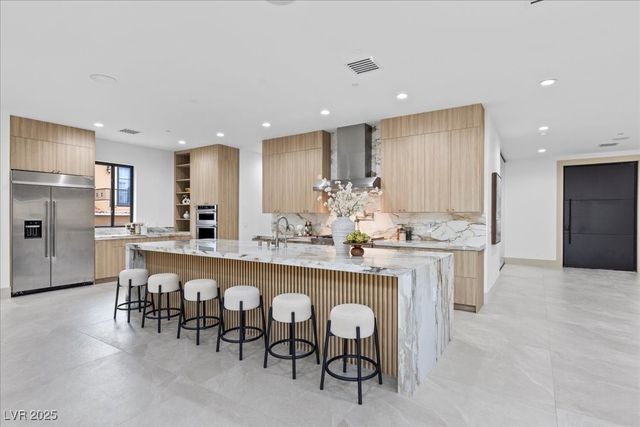 19 Rue Grimaldi Way, Henderson, NV 89011