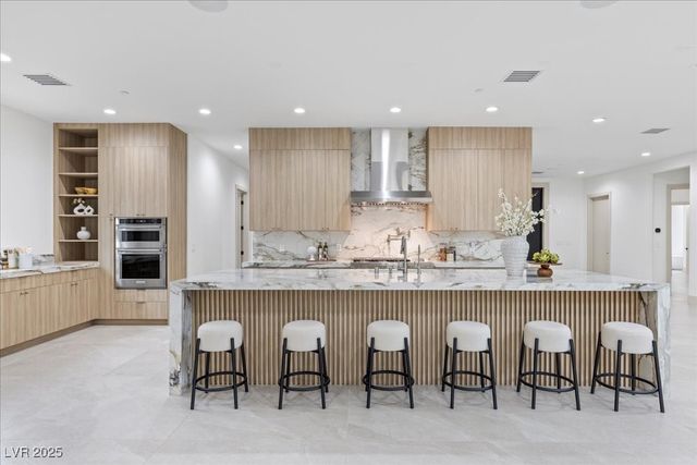 19 Rue Grimaldi Way, Henderson, NV 89011