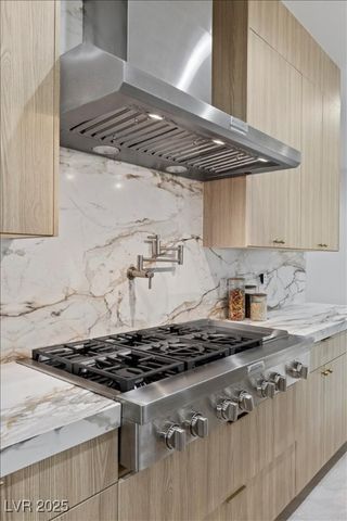 19 Rue Grimaldi Way, Henderson, NV 89011