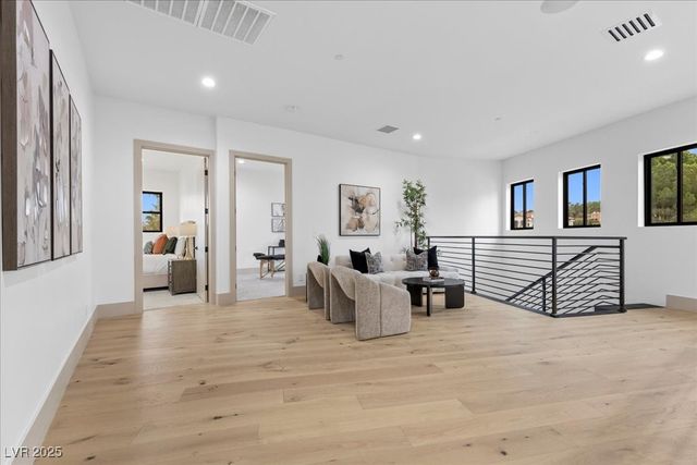 19 Rue Grimaldi Way, Henderson, NV 89011