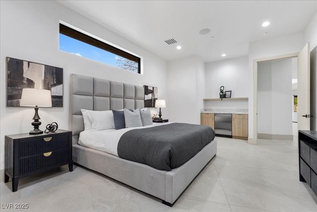 19 Rue Grimaldi Way, Henderson, NV 89011