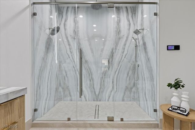 19 Rue Grimaldi Way, Henderson, NV 89011