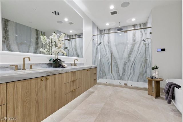 19 Rue Grimaldi Way, Henderson, NV 89011