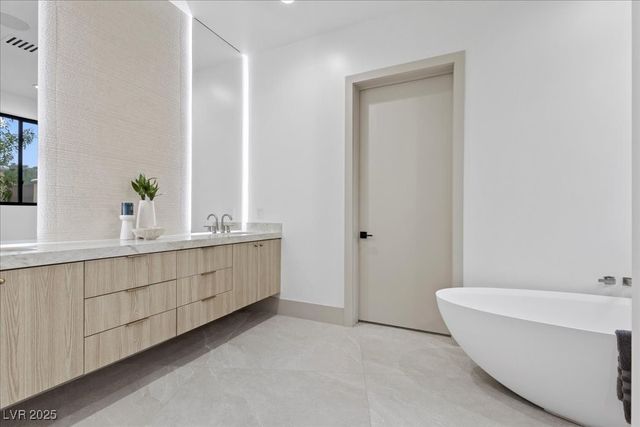 19 Rue Grimaldi Way, Henderson, NV 89011