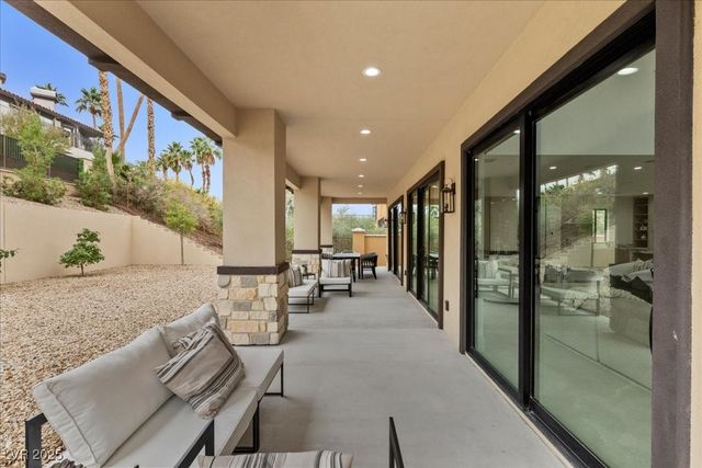 19 Rue Grimaldi Way, Henderson, NV 89011