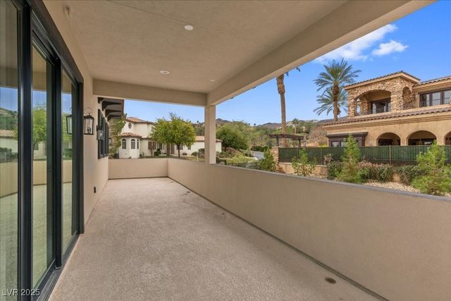 19 Rue Grimaldi Way, Henderson, NV 89011