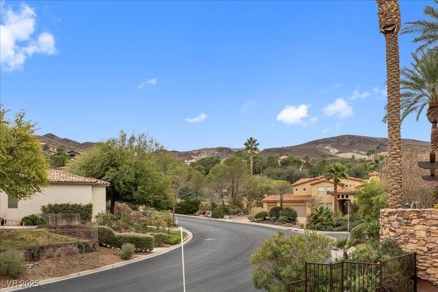 19 Rue Grimaldi Way, Henderson, NV 89011