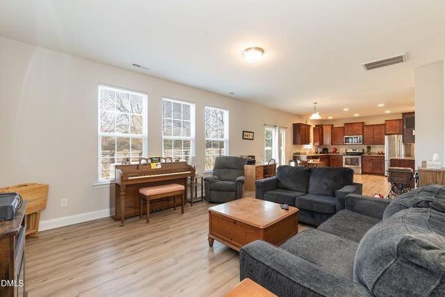 25 Duchess Avenue, Franklinton, NC 27525