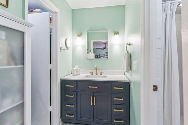 219 Five Pounds Road, St Simons Island, GA 31522