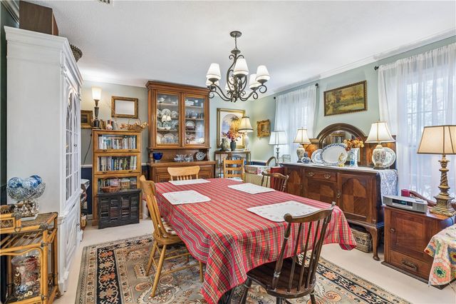 219 Five Pounds Road, St Simons Island, GA 31522