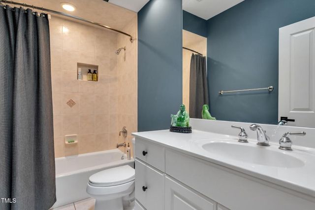 53516 Bickett Drive, Chapel Hill, NC 27517