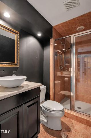 53516 Bickett Drive, Chapel Hill, NC 27517