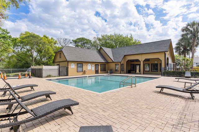 320 BLACK OAK COURT 208, Altamonte Springs, FL 32701