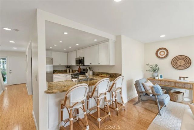1112 Beryl St. 7, Redondo Beach, CA 90277