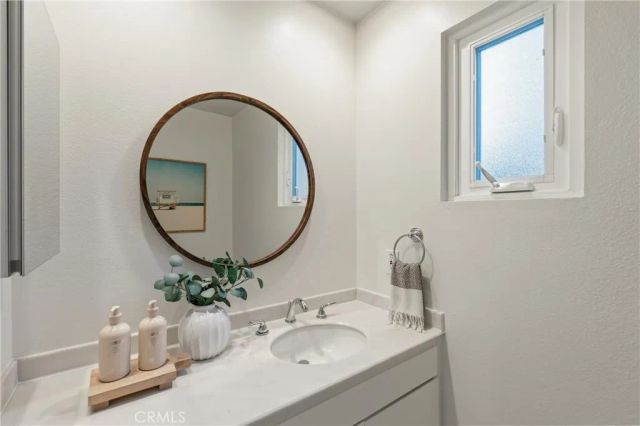 1112 Beryl St. 7, Redondo Beach, CA 90277