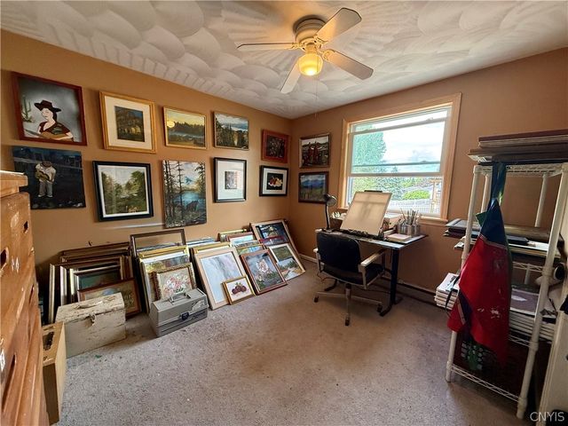 27 Meadowbrook Drive, New Hartford, NY 13413
