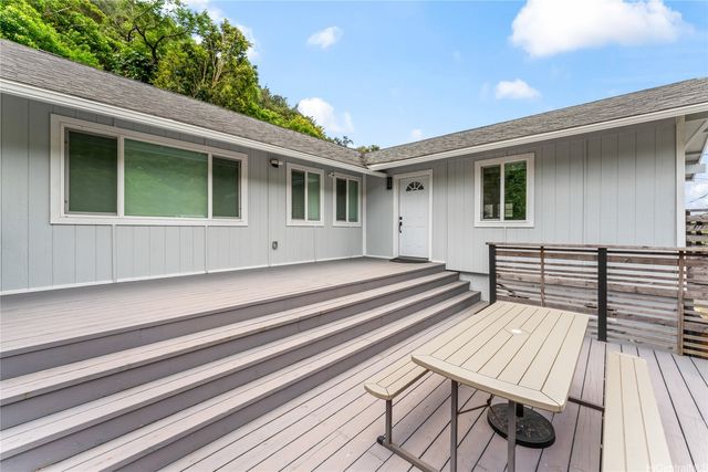 3133 Nihi Street, Honolulu, HI 96819