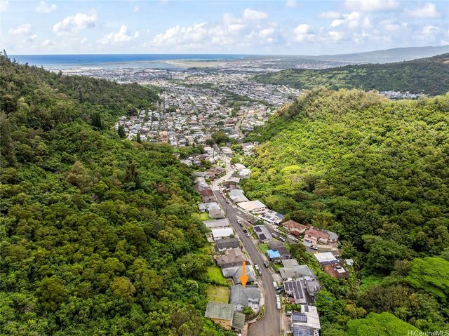 3133 Nihi Street, Honolulu, HI 96819