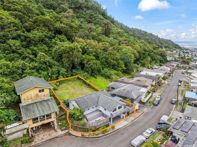 3133 Nihi Street, Honolulu, HI 96819