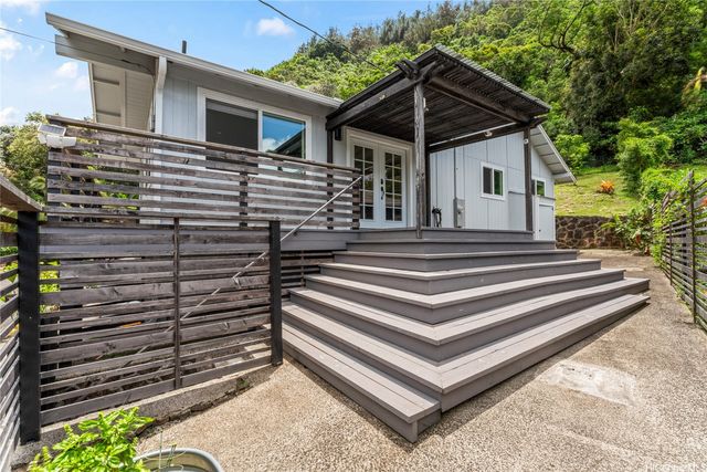 3133 Nihi Street, Honolulu, HI 96819