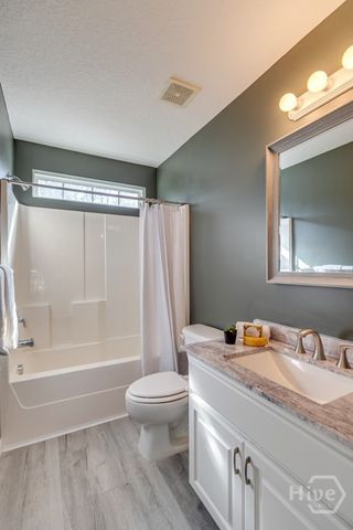 831 Sweet Hill Road, Richmond Hill, GA 31324