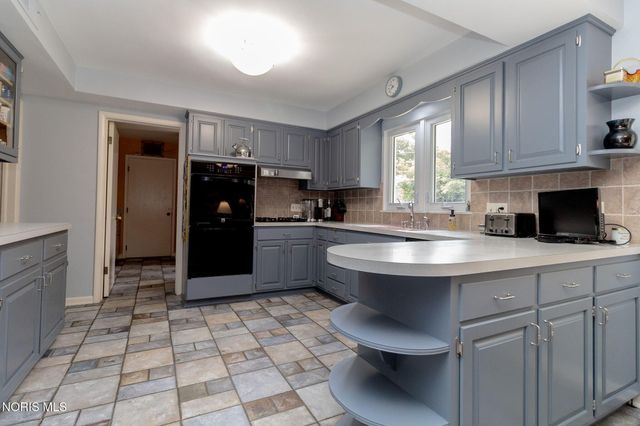 3441 Bentley Boulevard, Toledo, OH 43606