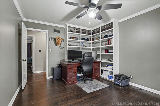 4328 S Trenton Avenue, Tulsa, OK 74105