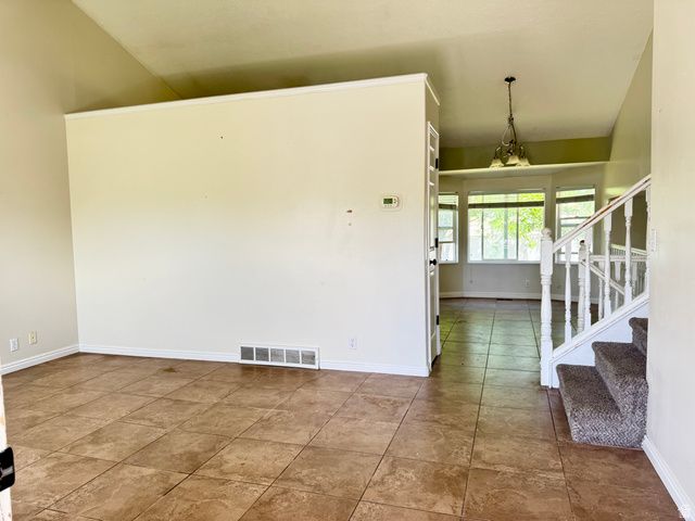 278 W 2000 S, Clearfield, UT 84015