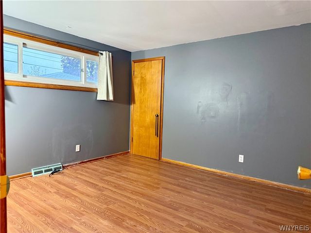 86 Diane Drive, Cheektowaga, NY 14225