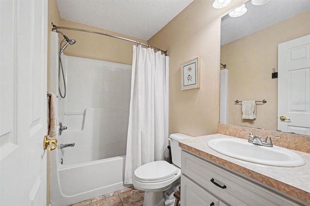 7697 W C 476, Bushnell, FL 33513