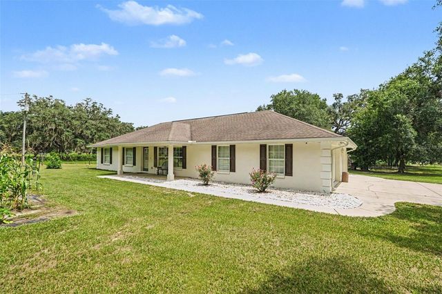 7697 W C 476, Bushnell, FL 33513