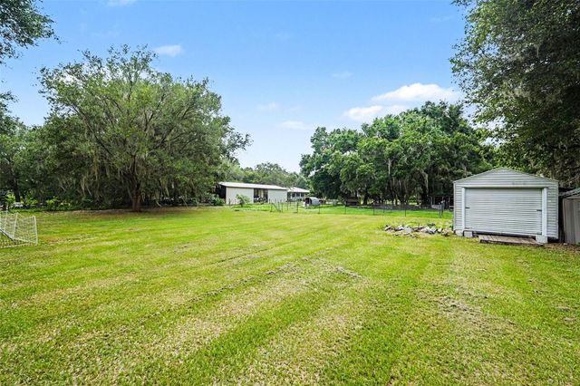 7697 W C 476, Bushnell, FL 33513