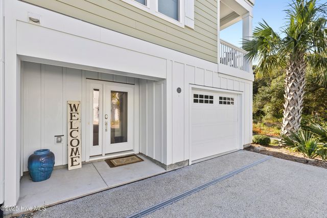 321 Red Lewis Drive 15, Kure Beach, NC 28449