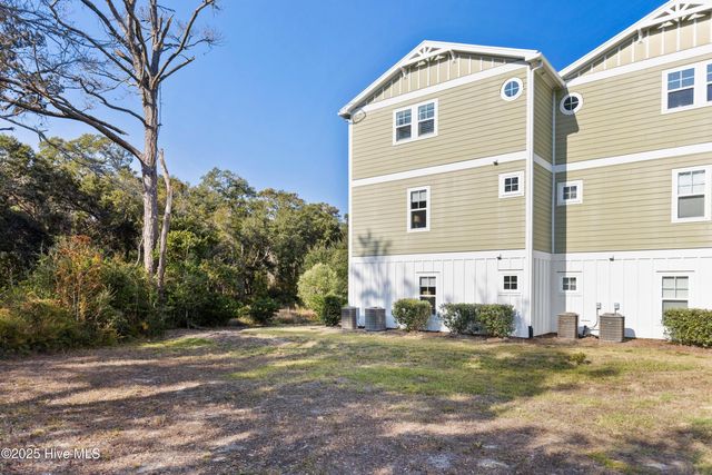321 Red Lewis Drive 15, Kure Beach, NC 28449