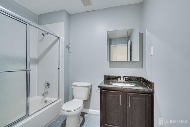 1314 Edison Glen Terrace, Edison, NJ 08837