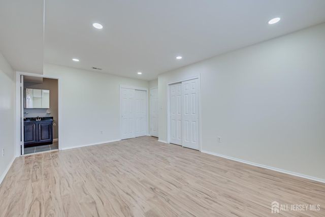 1314 Edison Glen Terrace, Edison, NJ 08837