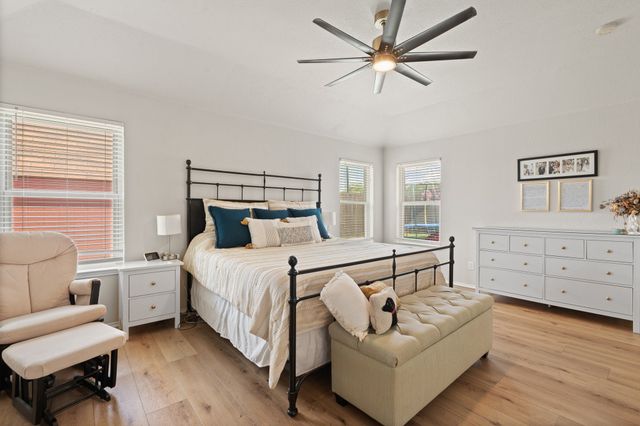 406 Nutmeg, Burleson, TX 76028