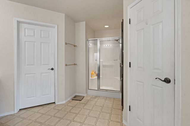 406 Nutmeg, Burleson, TX 76028
