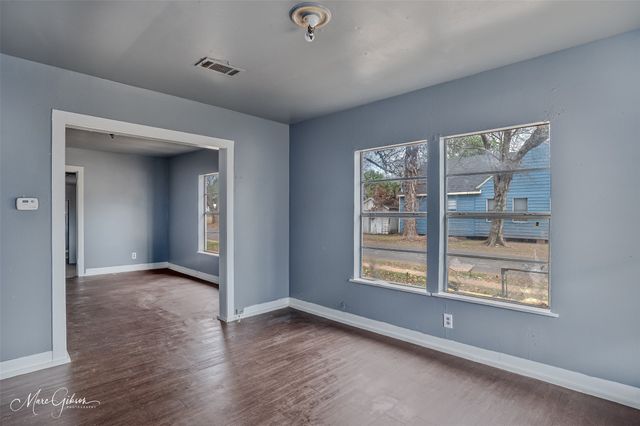 329 Edwards Street, Bossier City, LA 71111