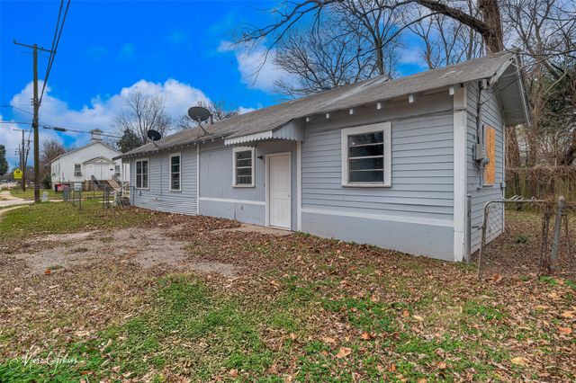 329 Edwards Street, Bossier City, LA 71111