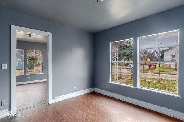 329 Edwards Street, Bossier City, LA 71111