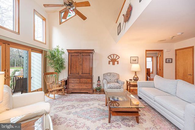 562 OCEAN PARKWAY, Ocean Pines, MD 21811