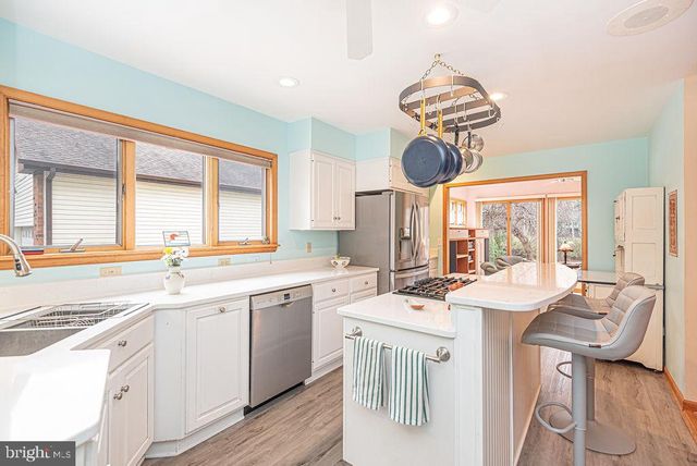 562 OCEAN PARKWAY, Ocean Pines, MD 21811