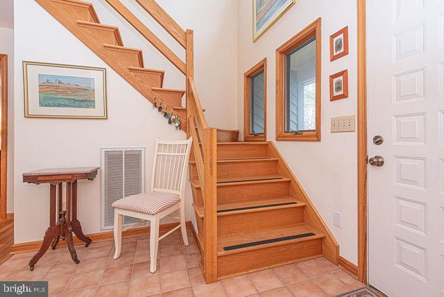 562 OCEAN PARKWAY, Ocean Pines, MD 21811