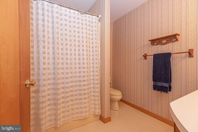 562 OCEAN PARKWAY, Ocean Pines, MD 21811