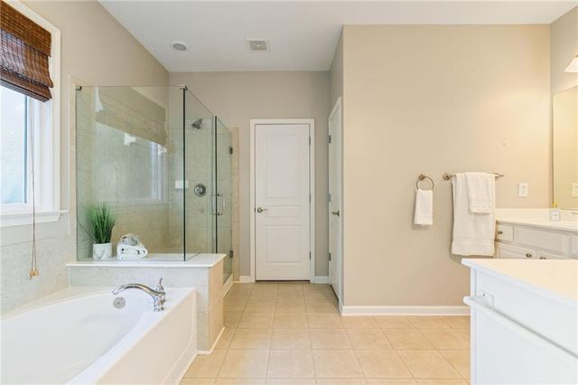 5090 Duke Drive, Cumming, GA 30040