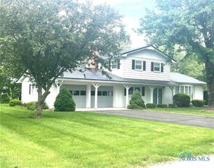 212 Duck Pond Road, Upper Sandusky, OH 43351