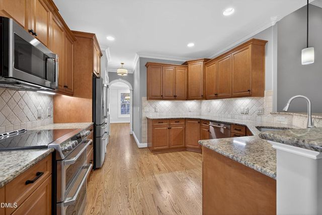 400 Village Loop Drive, Apex, NC 27502